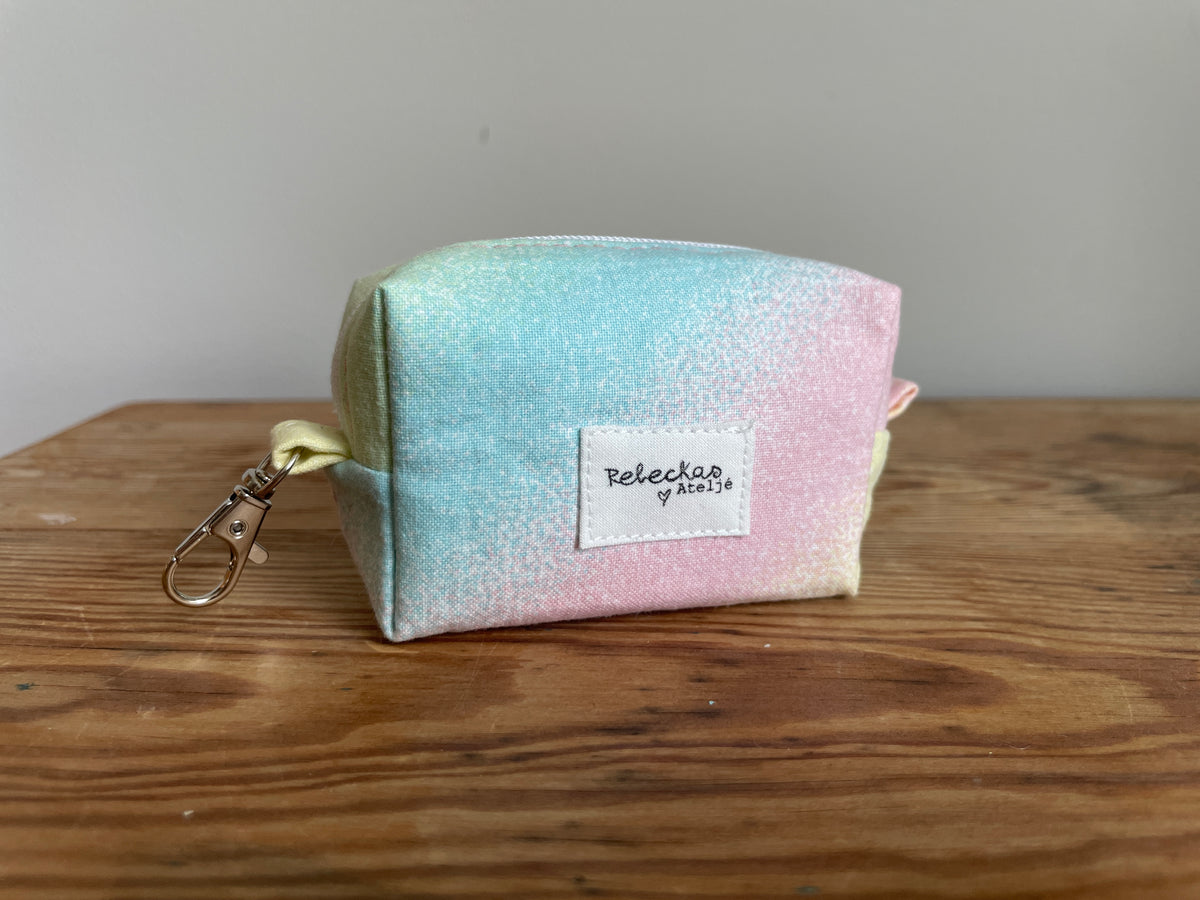Necessär boxy mini MINI- ”Regnbåge”