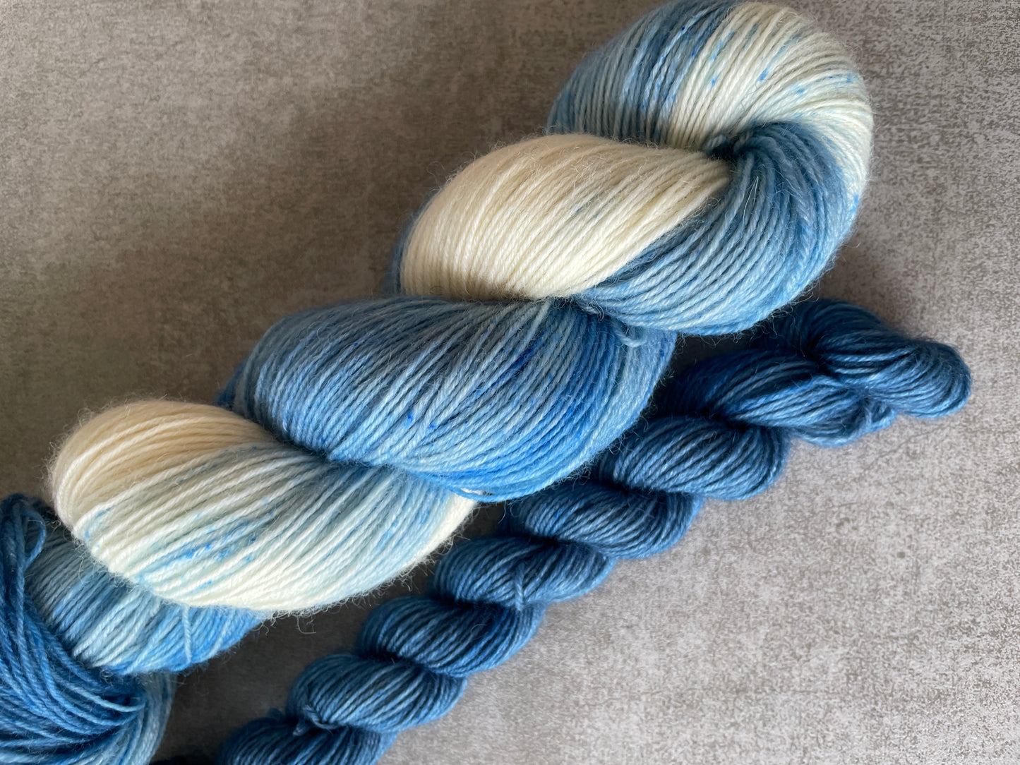 Sockset: SockaTunn 100+20g "Frost"