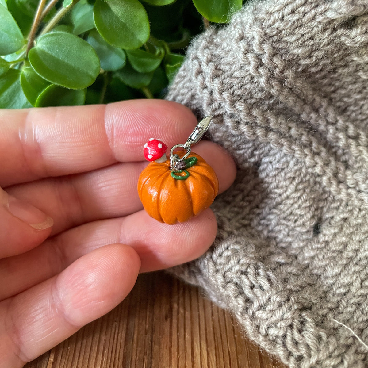 handgjord stickmarkör av polymerlera