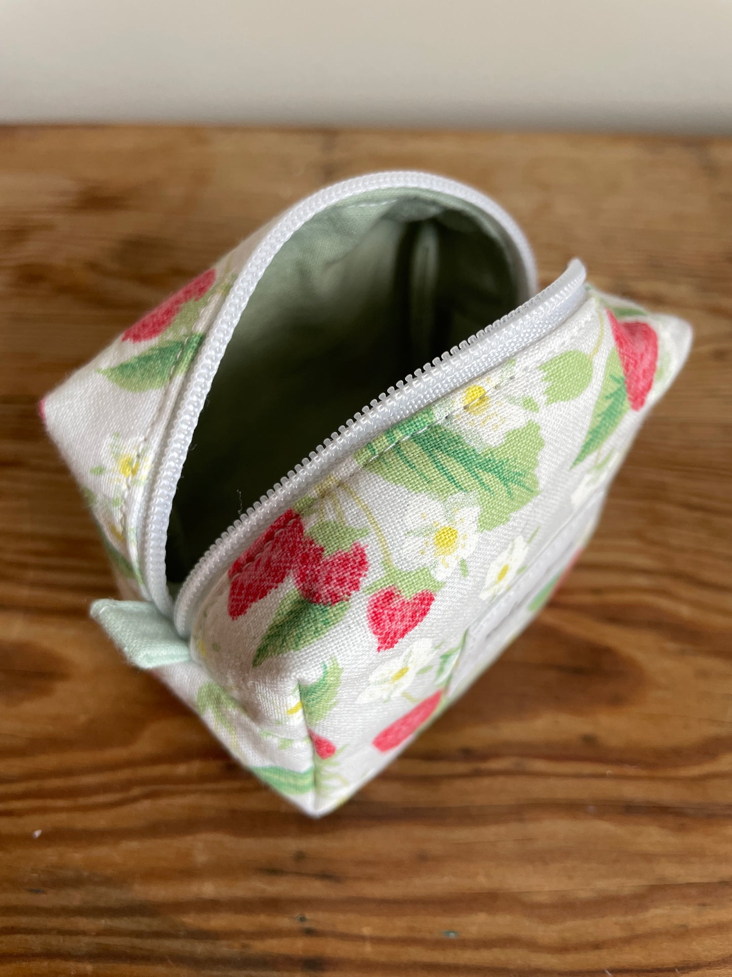 Necessär boxy mini MINI- ”Sommargubbe”
