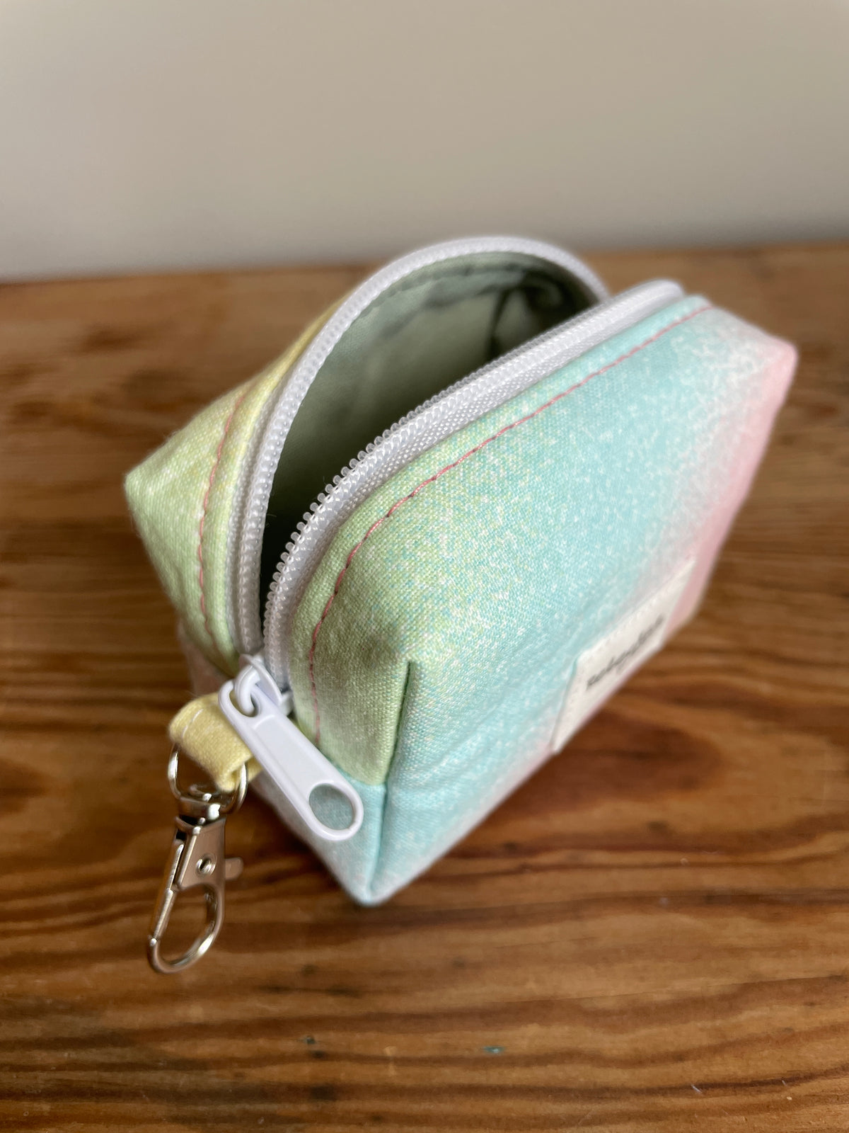 Necessär boxy mini MINI- ”Regnbåge”