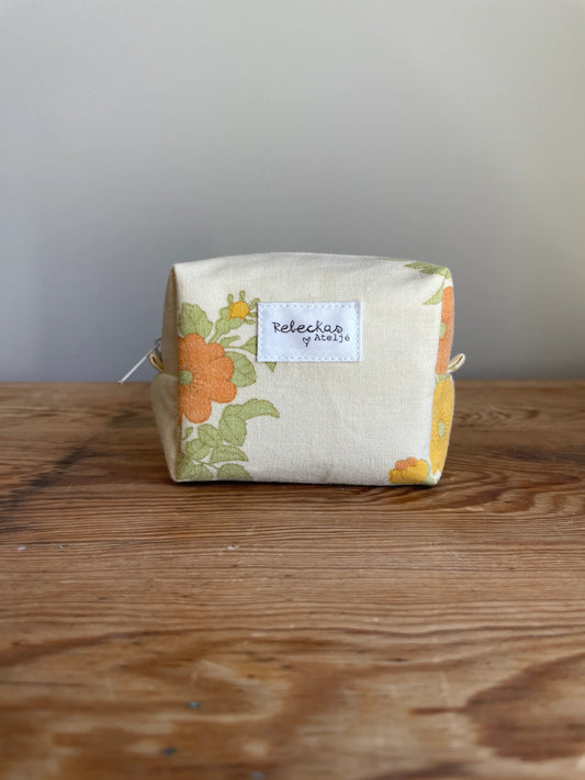 Necessär boxy mini - "Ringblomma”