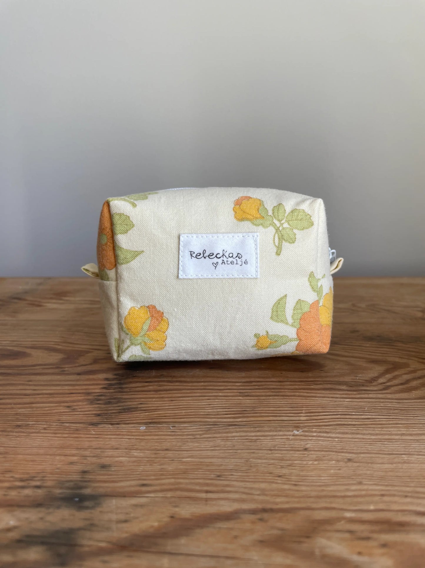 Necessär boxy mini - "Ringblomma”