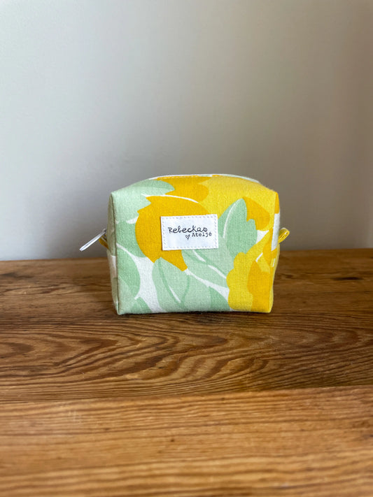 Necessär boxy mini - ”Gul ros”