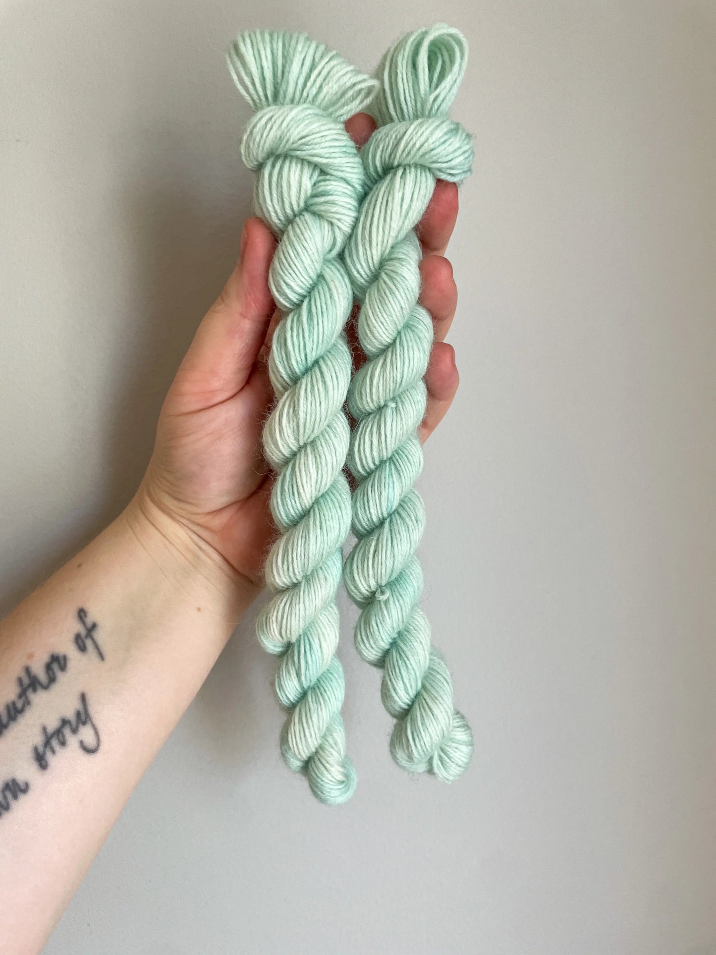 Sockset: SockaTunn 100+20g "Pastellsaga"