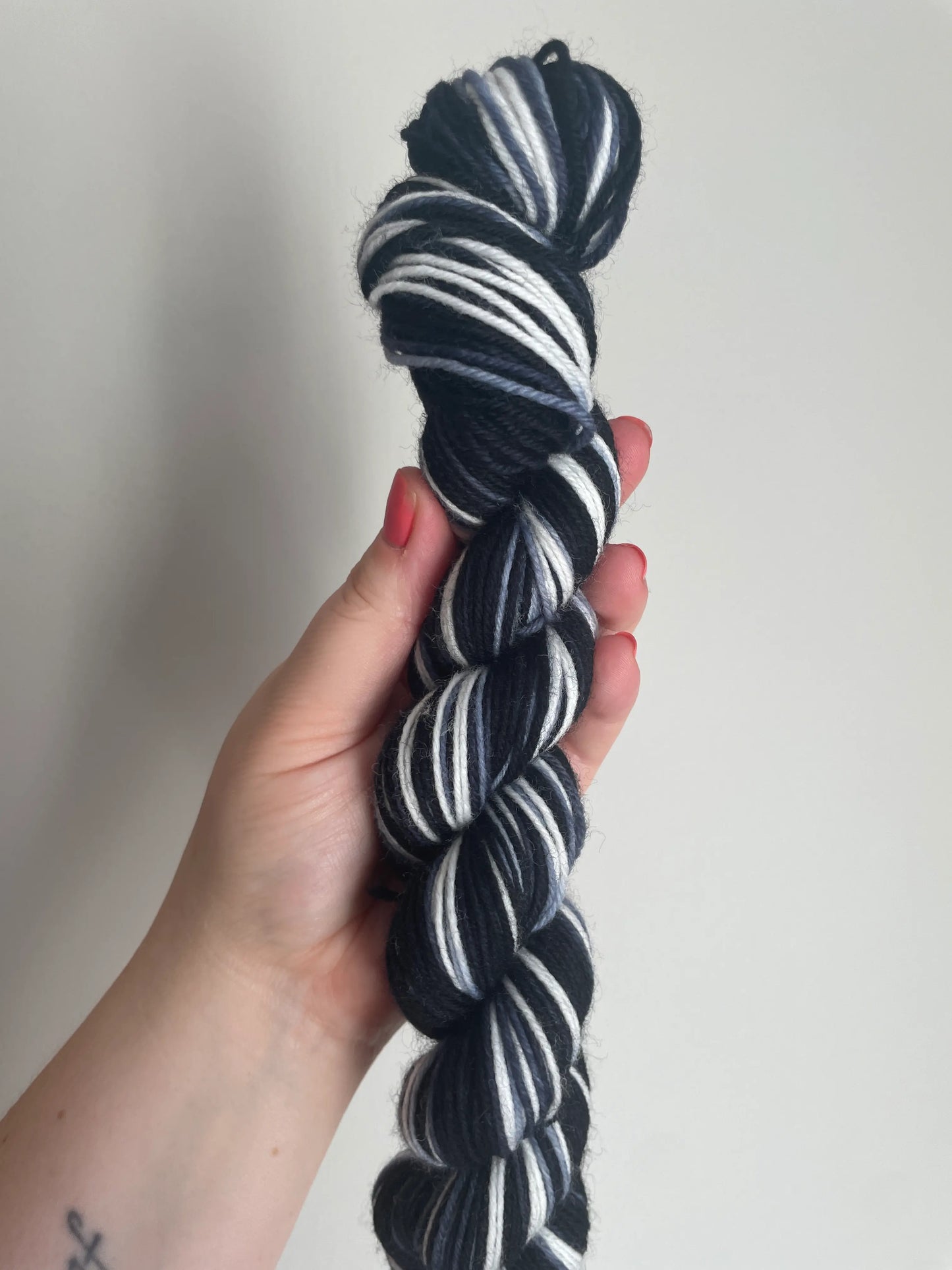 SockaMerino 50g ”Lakrits tipp”