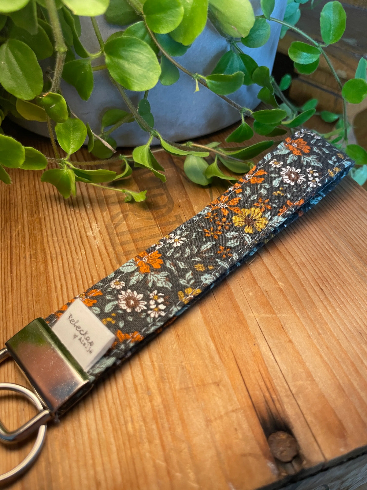 Wristlet / handledsrem för nycklar nyckelband